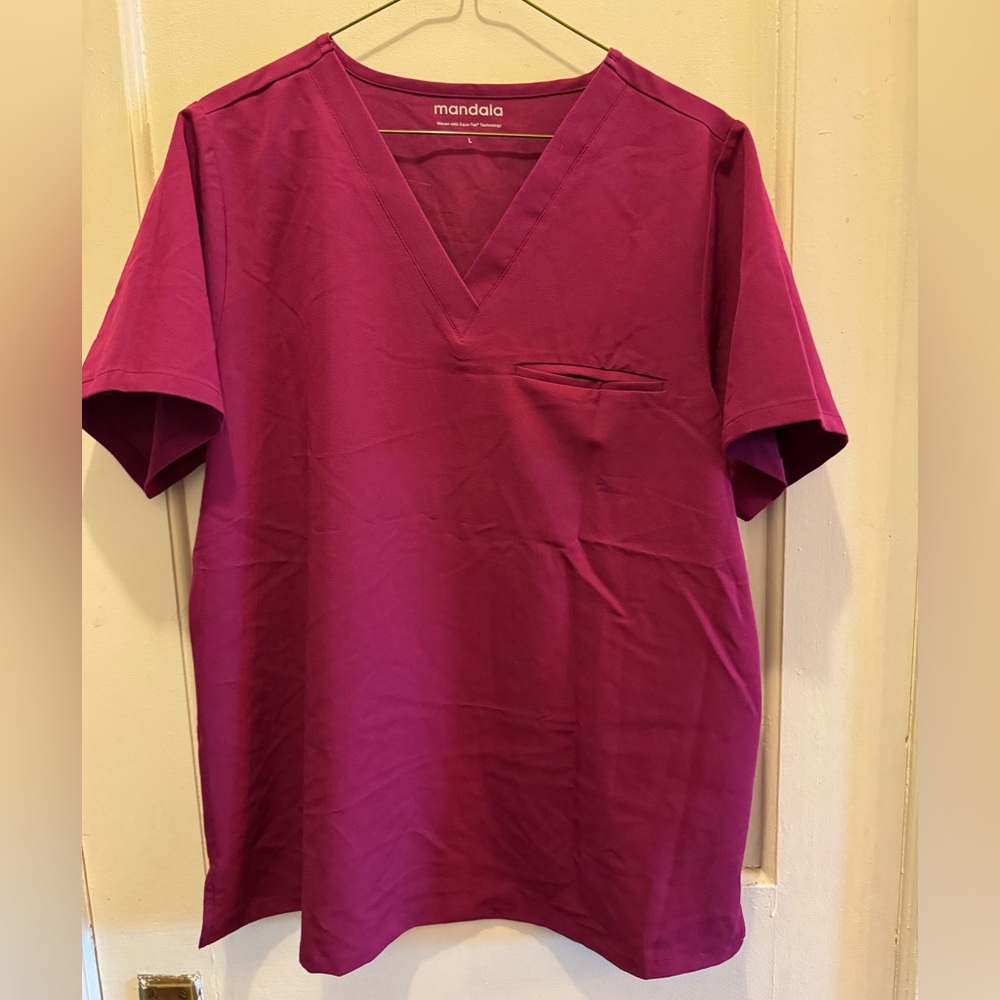 Women’s Scrubs Set